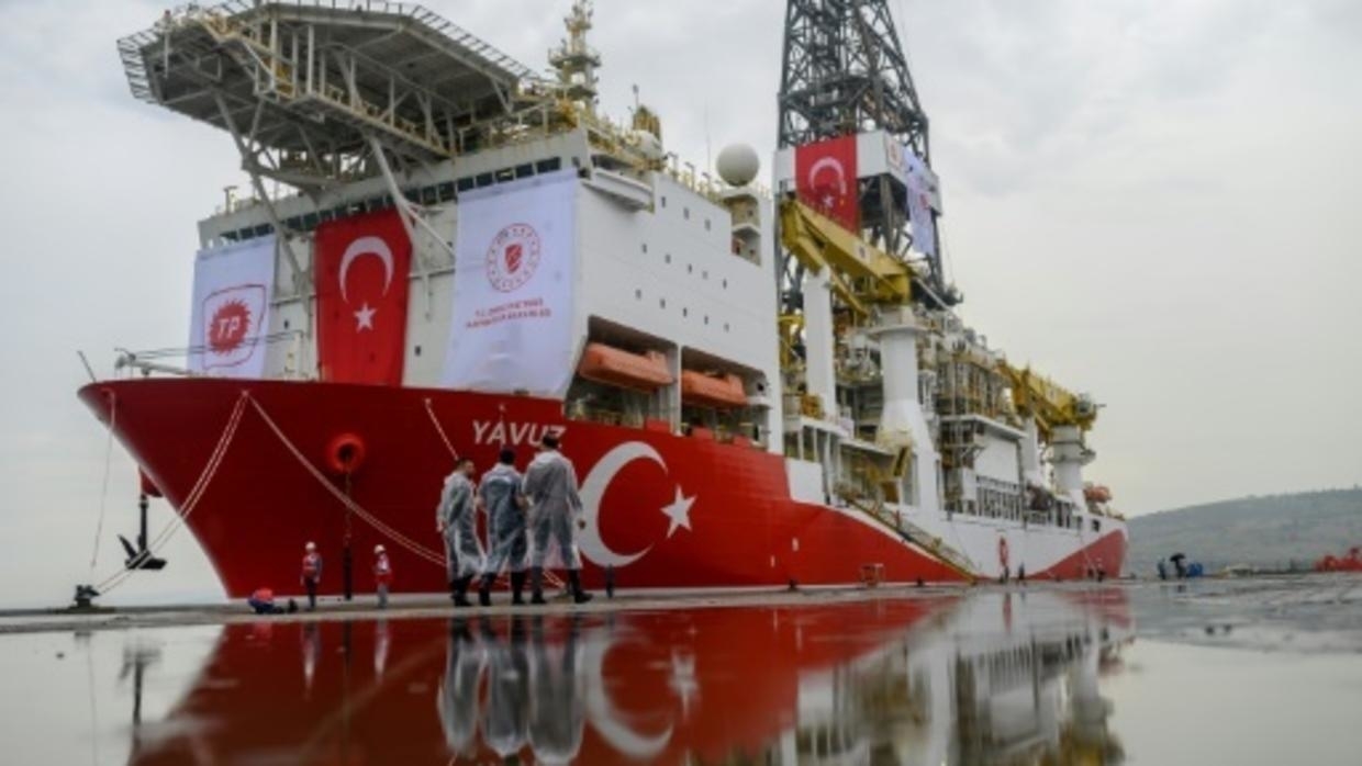 EU to sanction two Turks linked to Med gas drilling